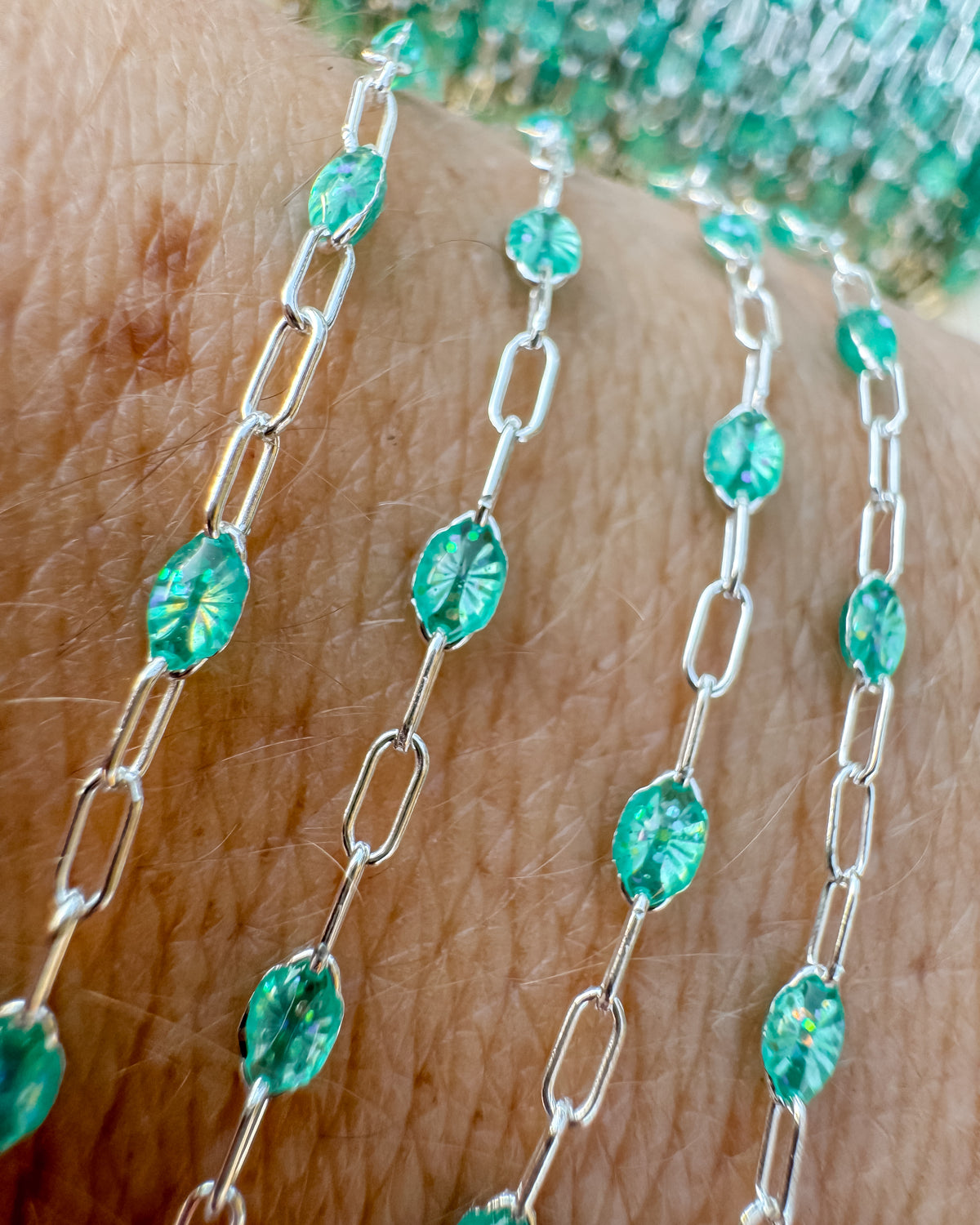“Minted” Aura Italian Enamel Chain - C116