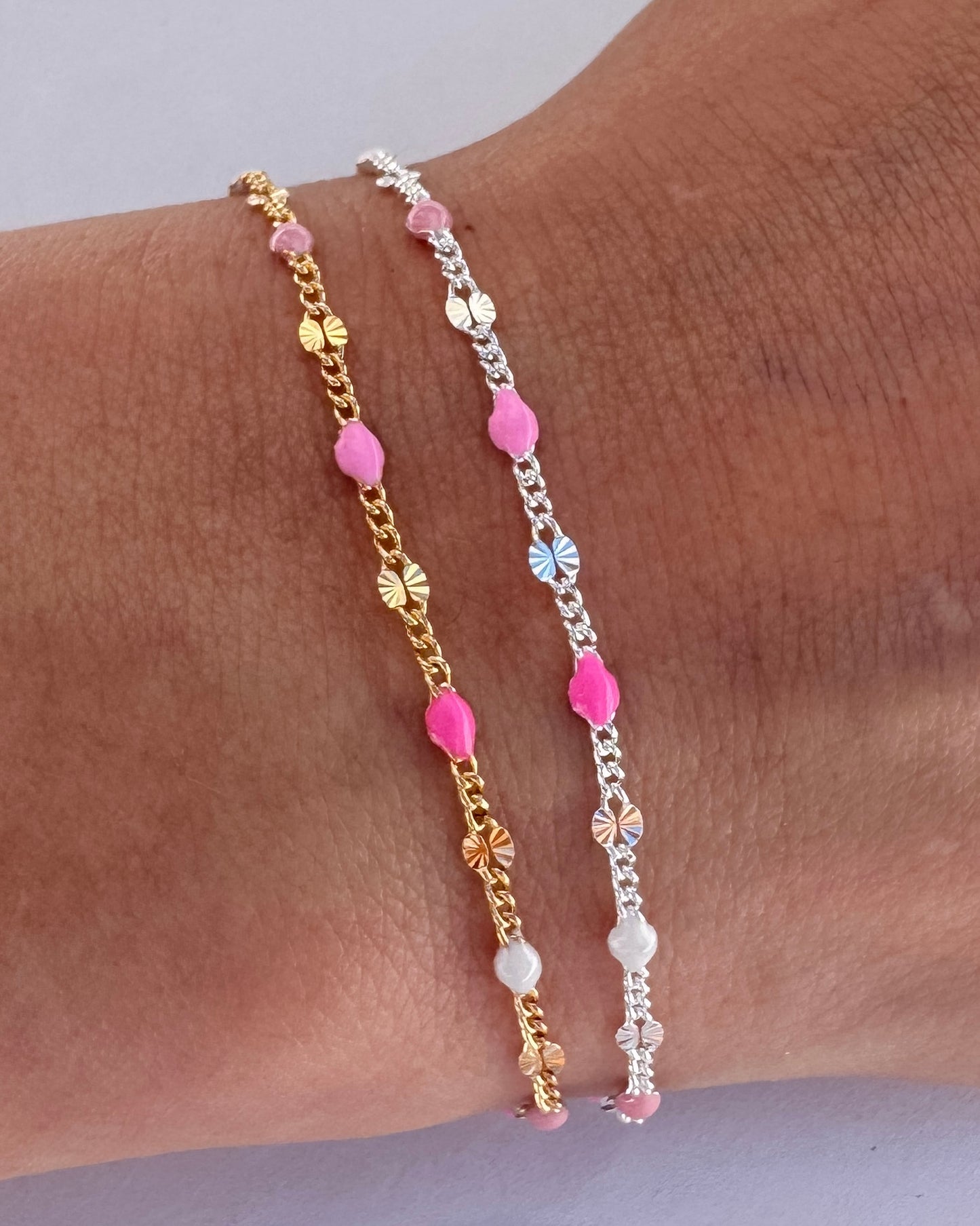 Italian Enamel “Strawberries & Cream” Sunburst Curb - Pinks & White