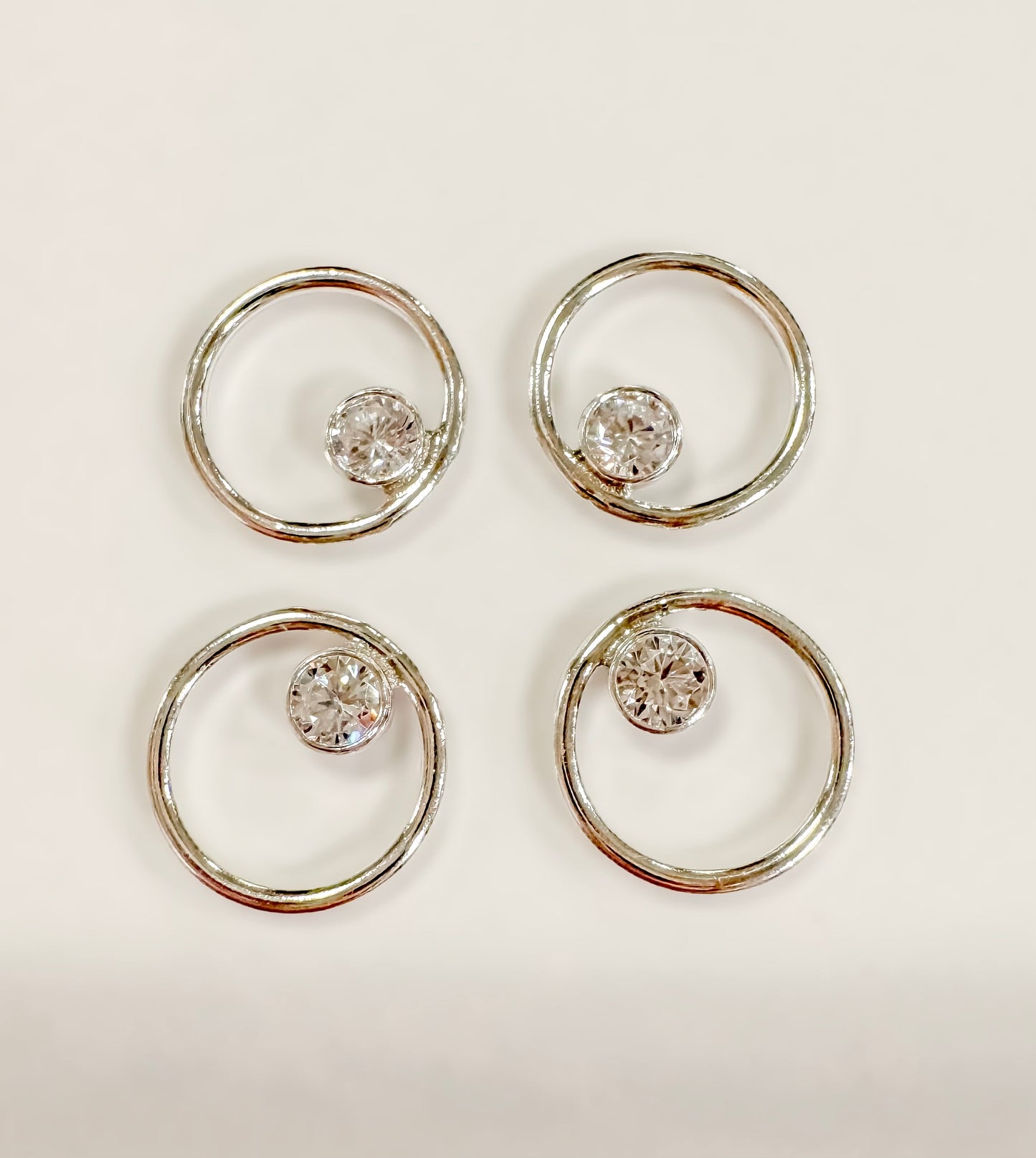 10mm Circle Permanent Jewelry Connector with 3mm CZ – 14K Gold Filled (Set of 4)