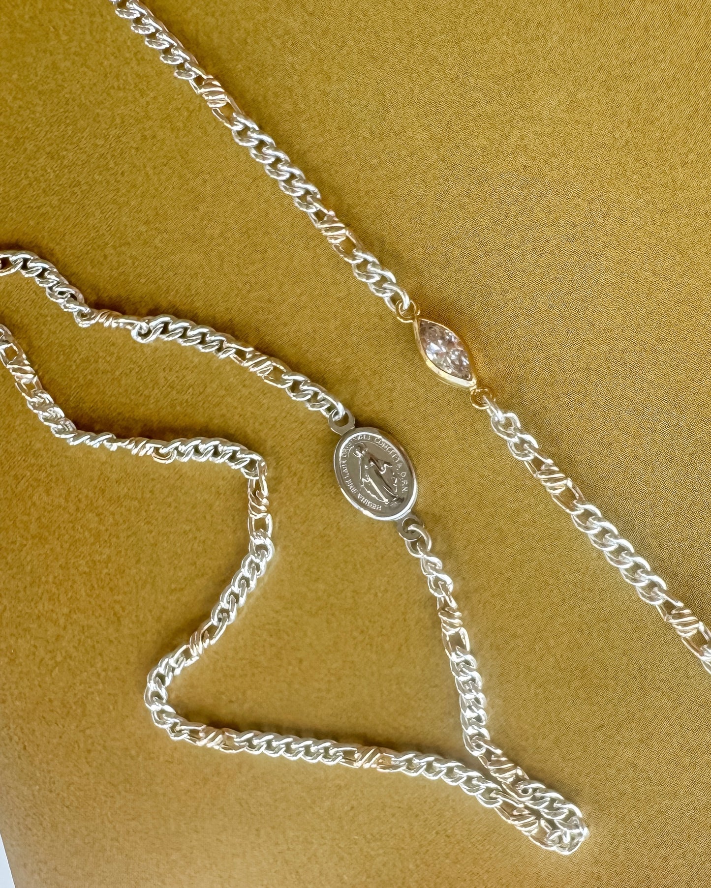Mixed Metal Papillon Knot Chain