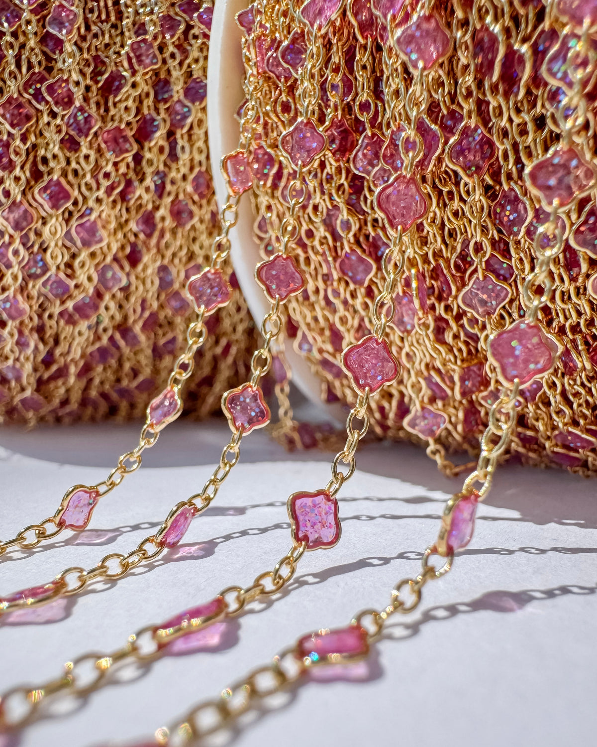 Clover Chain - Transparent Pink Enamel