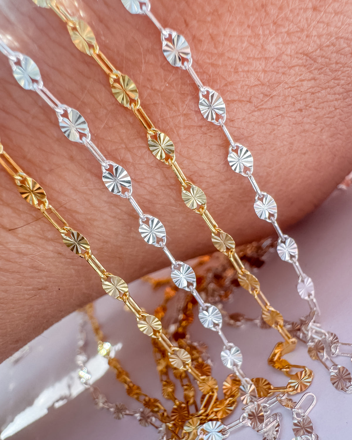 Sunburst 1+1 Paperclip Chain (C124)